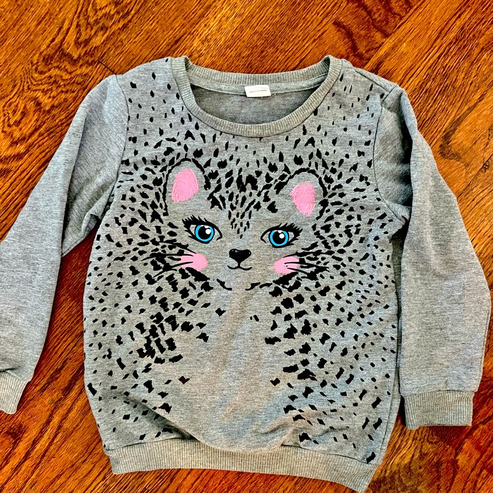 Kids size 7/8 kitty long sleeve shirt